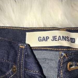 JAZZY’s WHOLESALE Fashionista Consignment Shop